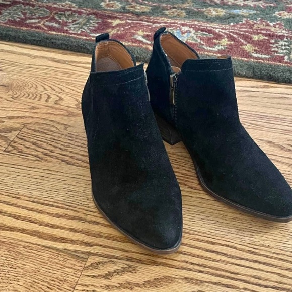Franco Sarto Shoes - Franco Sarto Booties Size 6.5 Great Condition!!